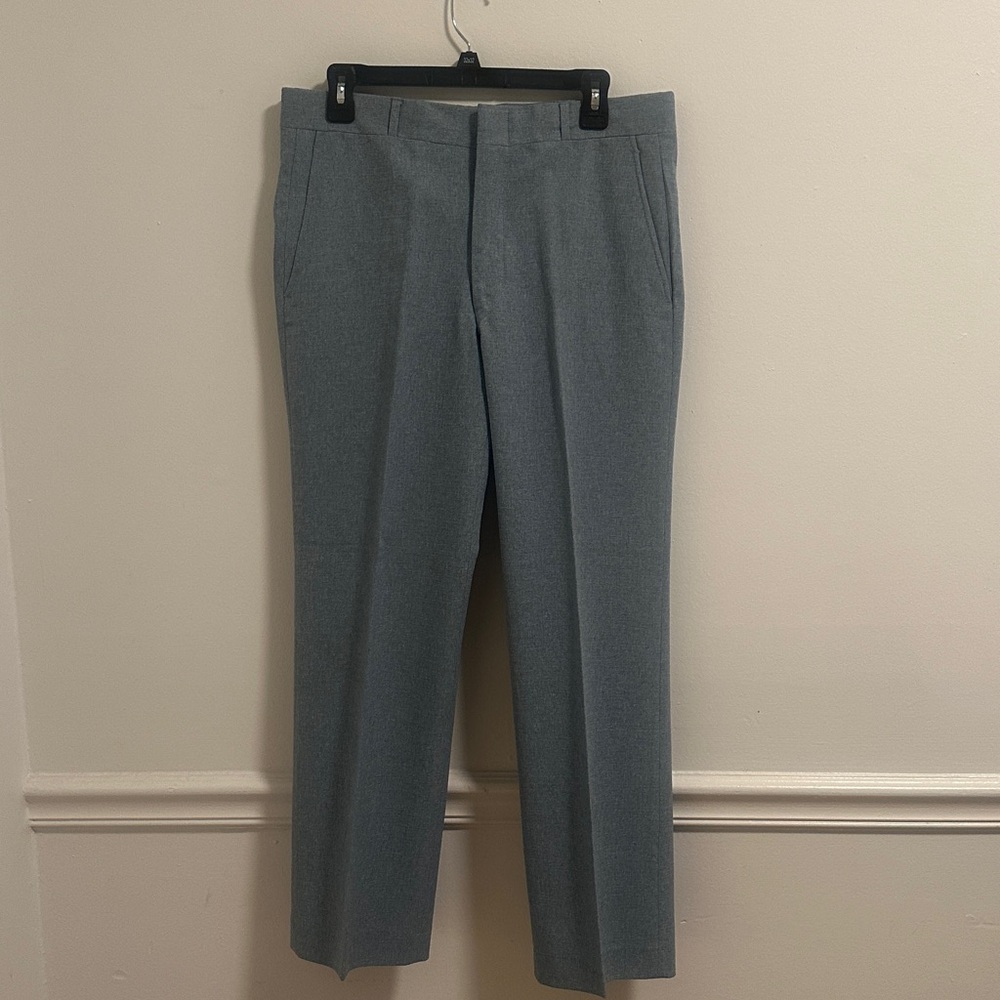 Men's ELITE dress pants, blue-gray, size 32, in excellent, like-new condition